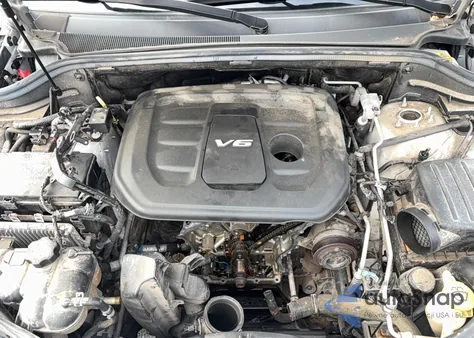 2018 Jeep Grand Cherokee Laredo from USA, damaged, VIN 1C4RJFAG0JC231015